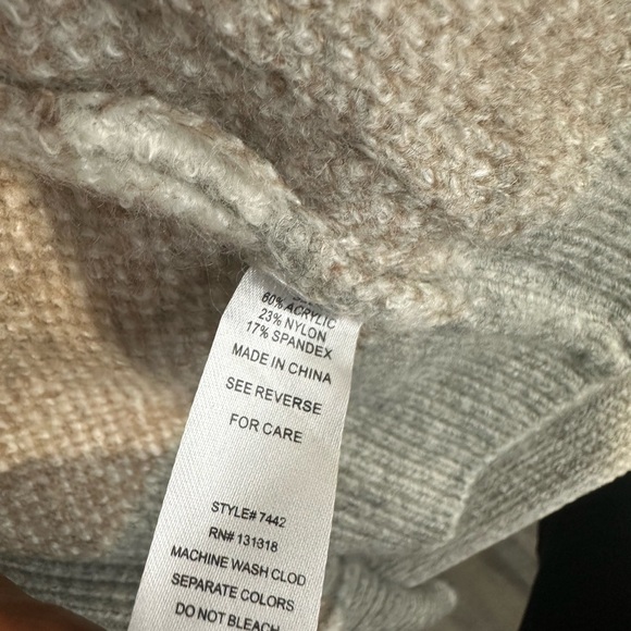 AUTUMN SKYE TAN WHITE GREY CARDIGAN SWEATER SIZE MEDIUM - Picture 6 of 6